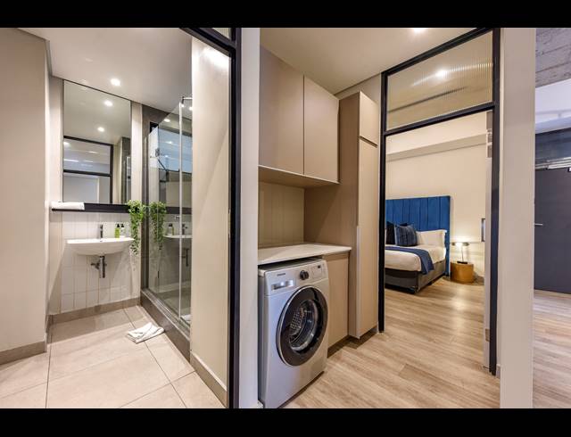 2 BEDROOM APARTMENT FOR SALE IN SANDOWN